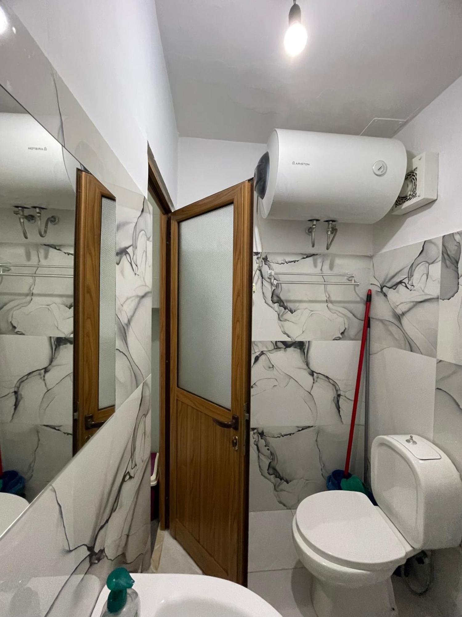 Agroni Rooms Тирана Экстерьер фото